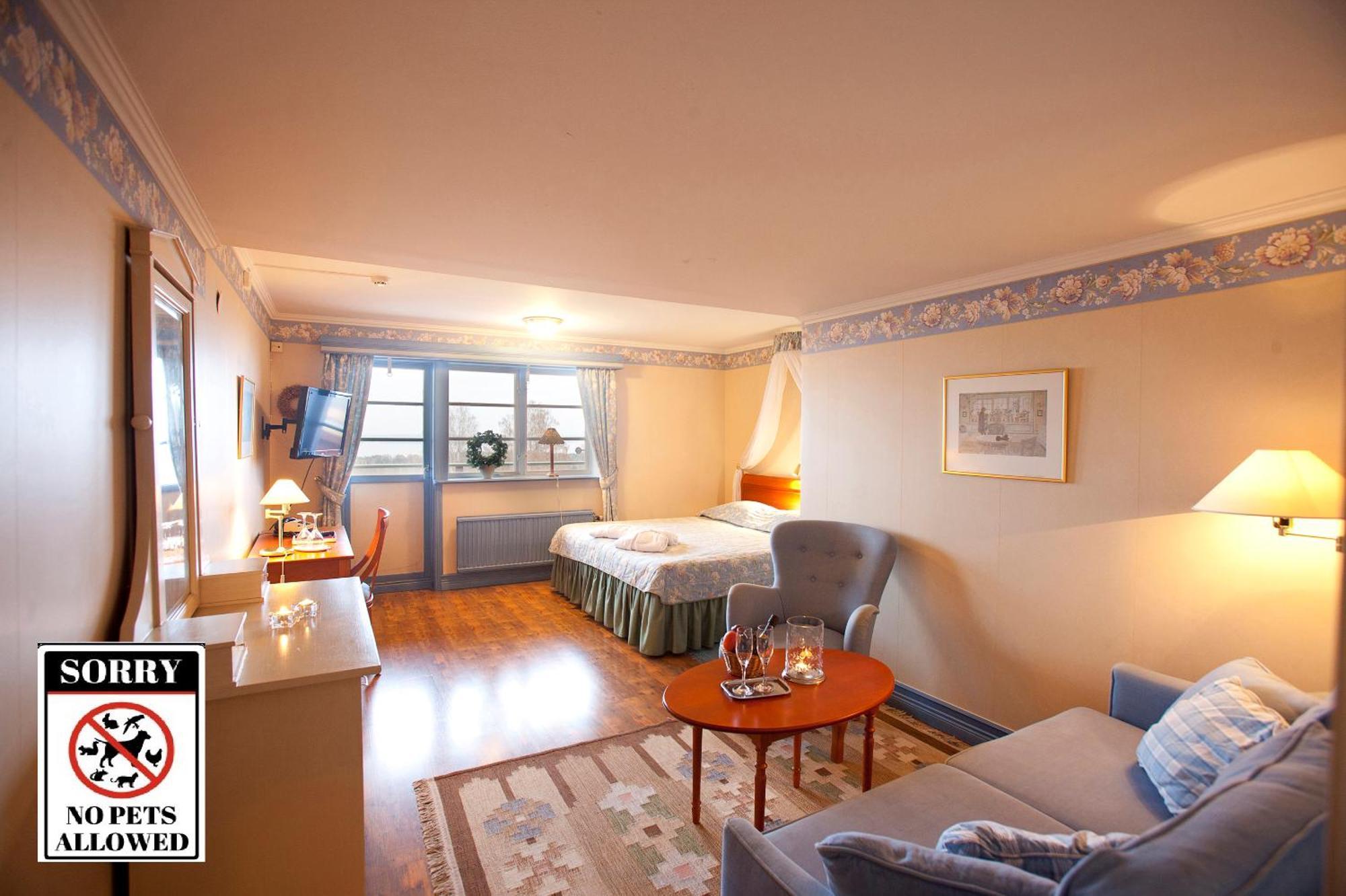 Taellbergsgardens Hotell ภายนอก รูปภาพ
