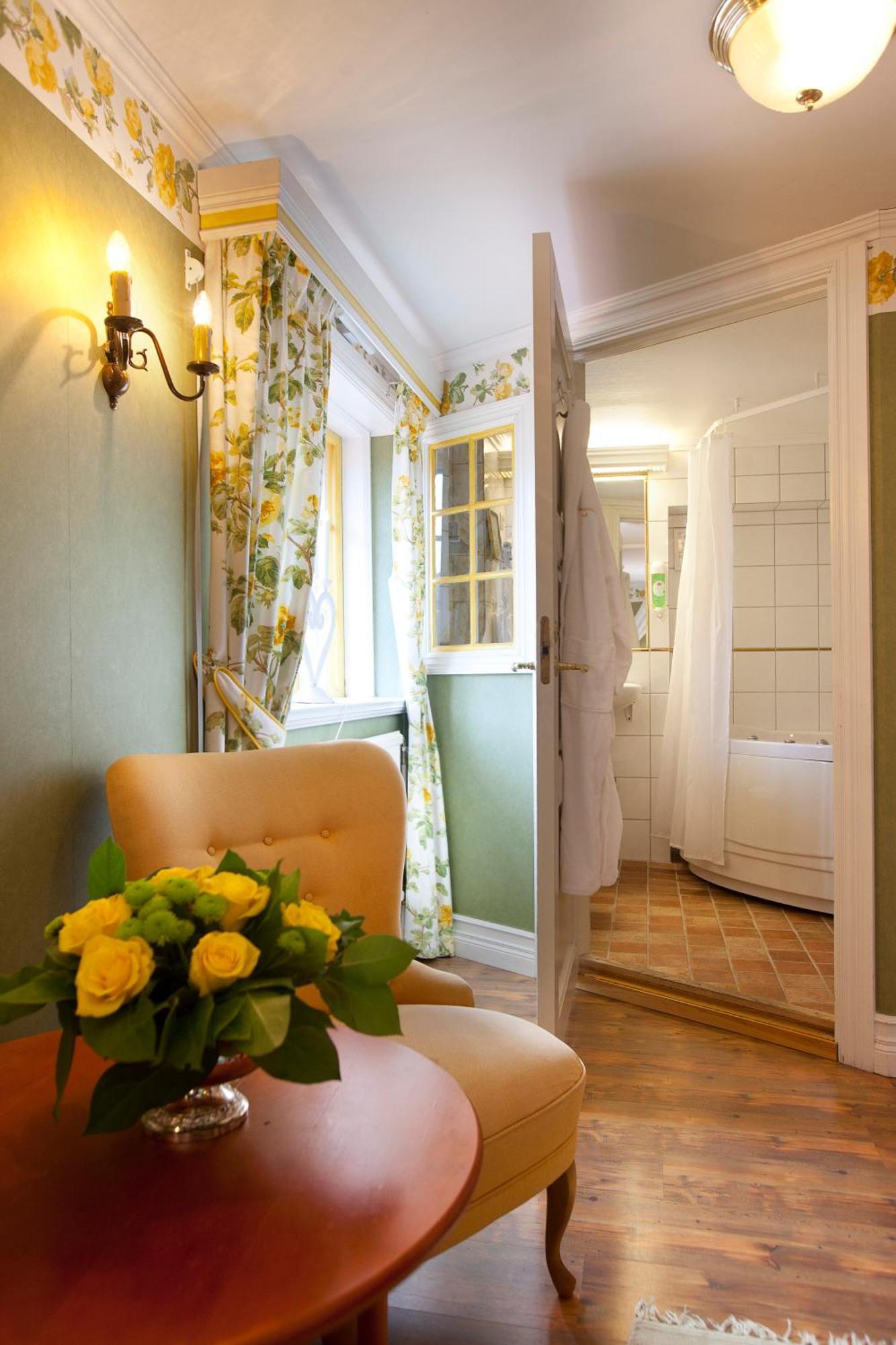 Taellbergsgardens Hotell ภายนอก รูปภาพ