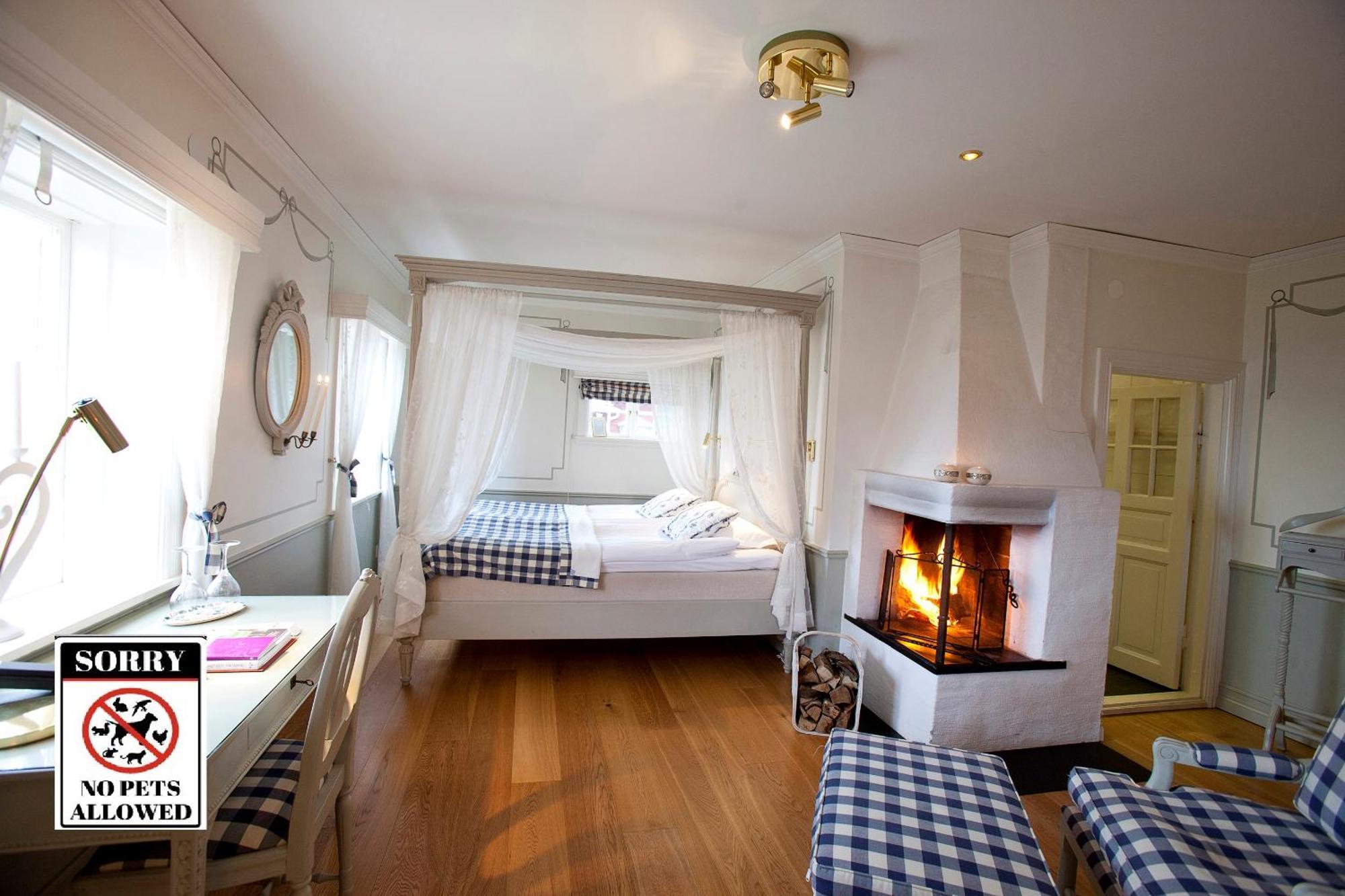 Taellbergsgardens Hotell ภายนอก รูปภาพ