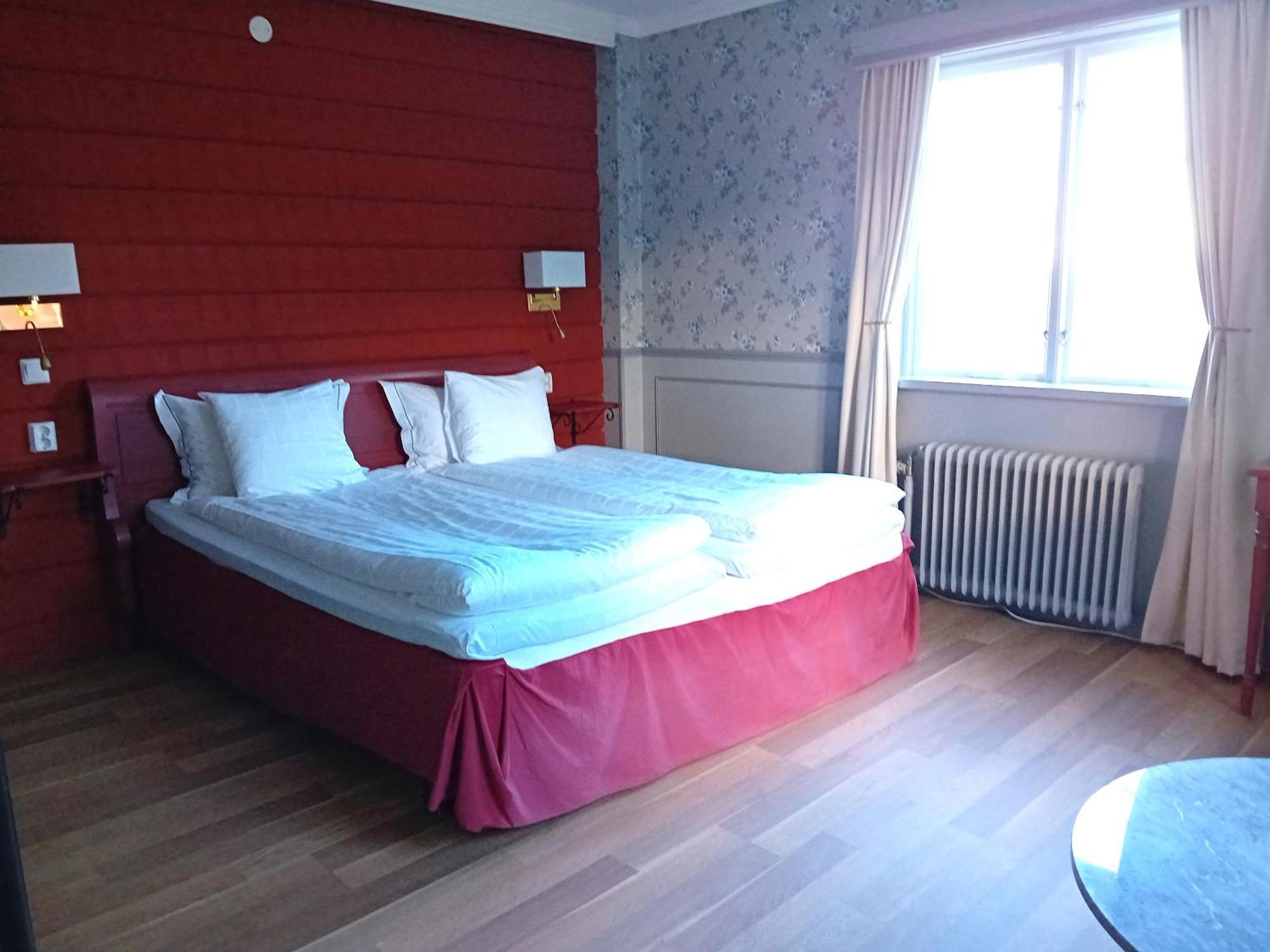 Taellbergsgardens Hotell ภายนอก รูปภาพ