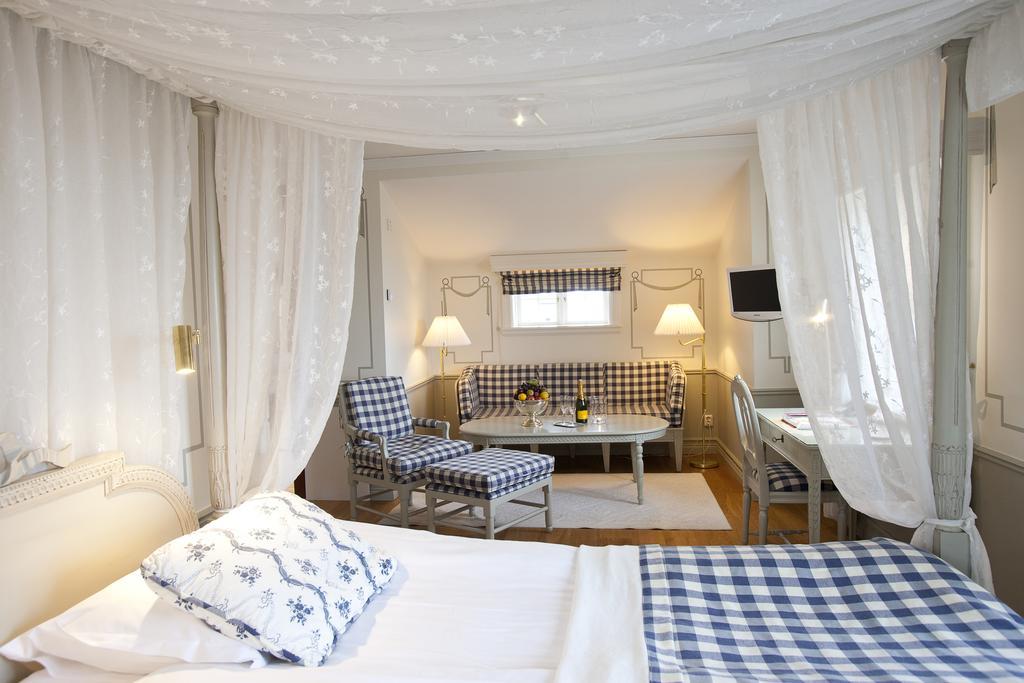 Taellbergsgardens Hotell ภายนอก รูปภาพ