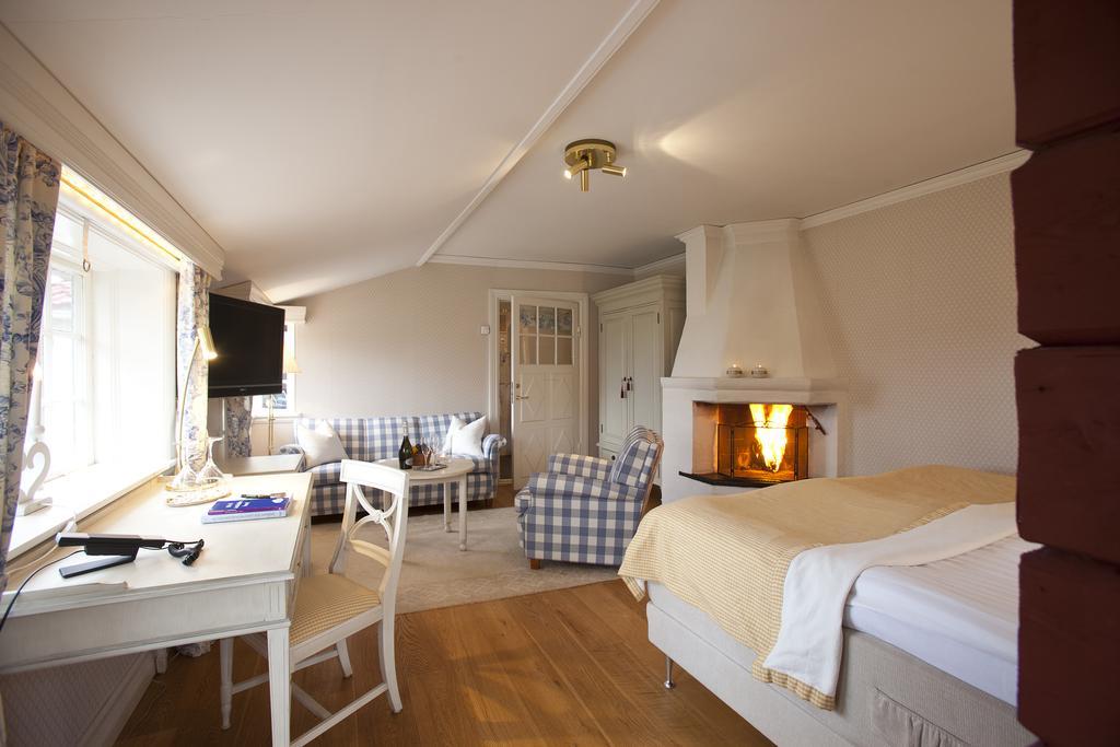Taellbergsgardens Hotell ภายนอก รูปภาพ
