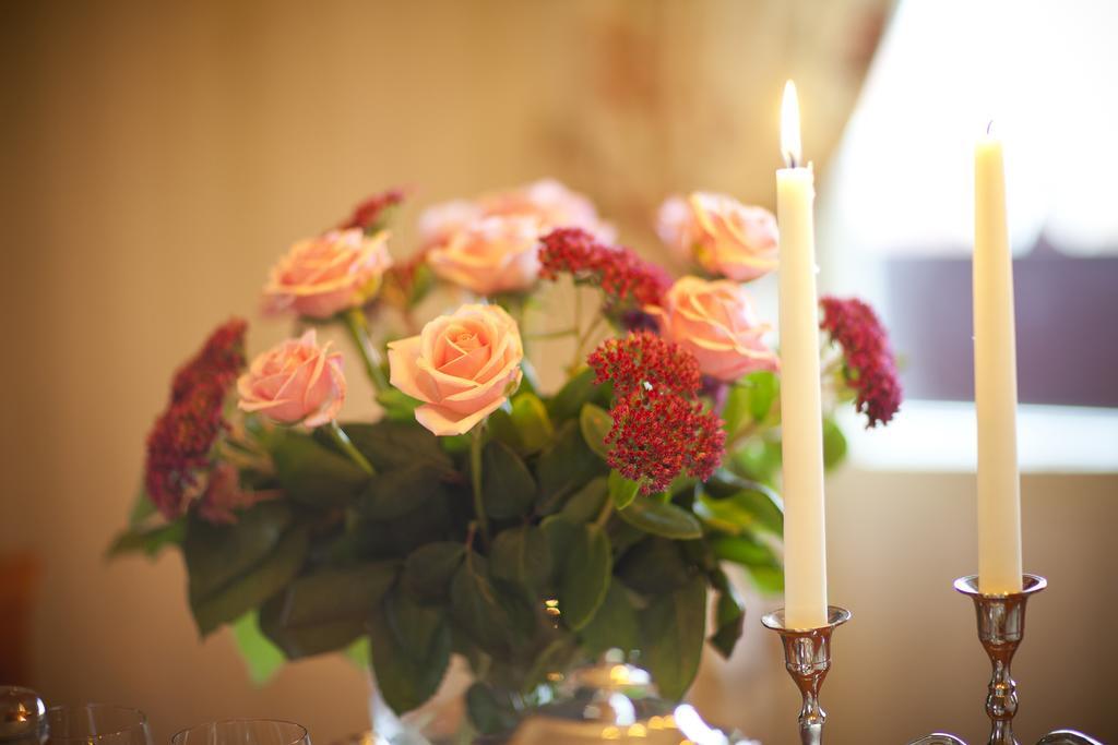 Taellbergsgardens Hotell ภายนอก รูปภาพ